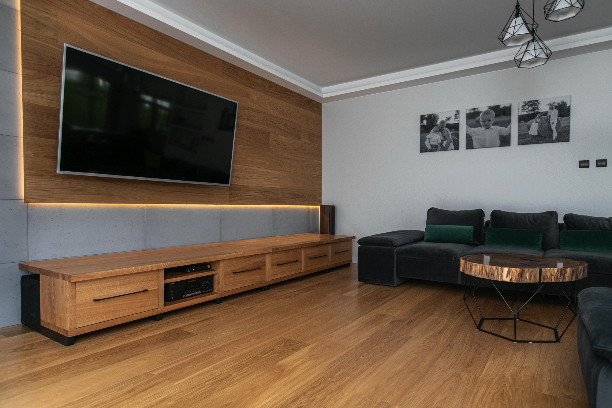 Proporcje, rytm i elegancja w dopracowanym detalu